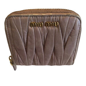 Miu Miu Women's Wallet Rose Pink Small